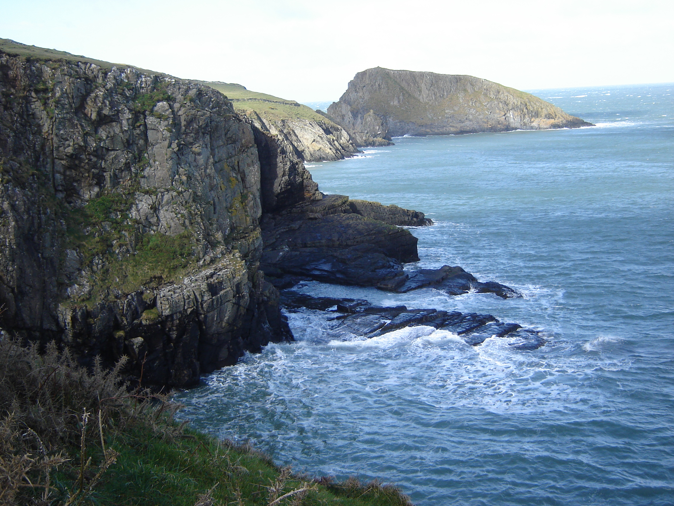 The wreck site looking NW away from Abercastle